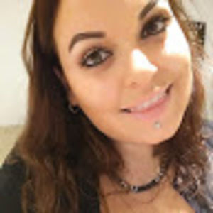 Meet your Posher, Carolyn